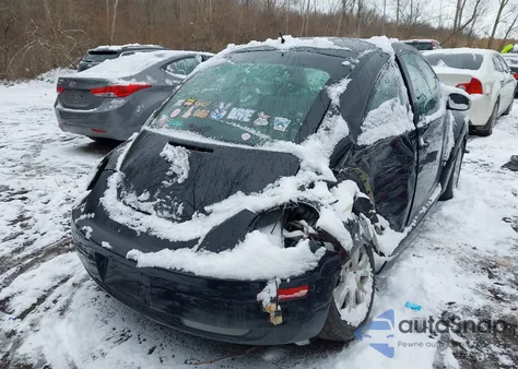 2009 Volkswagen New Beetle 2.5L z USA, uszkodzony, nr VIN 3VWPW31C99M512726